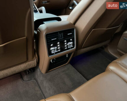 Чорний Порше Cayenne, об'ємом двигуна 4 л та пробігом 88 тис. км за 98800 $, фото 50 на Automoto.ua