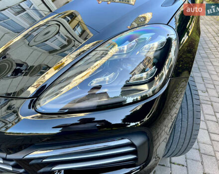 Чорний Порше Cayenne, об'ємом двигуна 3 л та пробігом 74 тис. км за 58000 $, фото 9 на Automoto.ua