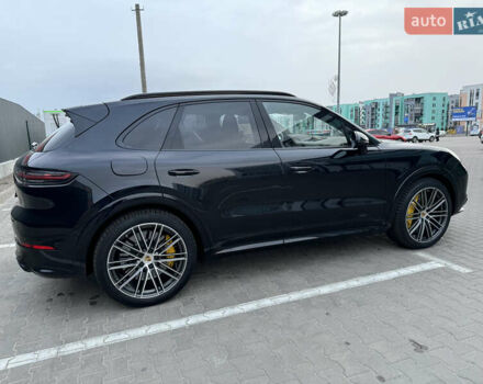 Чорний Порше Cayenne, об'ємом двигуна 4 л та пробігом 88 тис. км за 98800 $, фото 8 на Automoto.ua