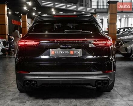 Чорний Порше Cayenne, об'ємом двигуна 3 л та пробігом 82 тис. км за 59999 $, фото 35 на Automoto.ua