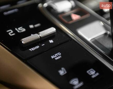 Чорний Порше Cayenne, об'ємом двигуна 3 л та пробігом 82 тис. км за 59999 $, фото 18 на Automoto.ua