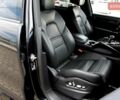 Черный Порше Каен, объемом двигателя 3 л и пробегом 127 тыс. км за 77700 $, фото 146 на Automoto.ua