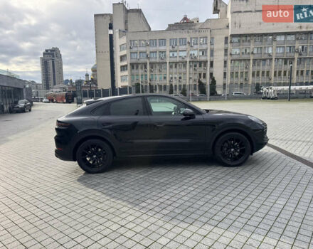 Черный Порше Каен, объемом двигателя 3 л и пробегом 35 тыс. км за 81999 $, фото 7 на Automoto.ua