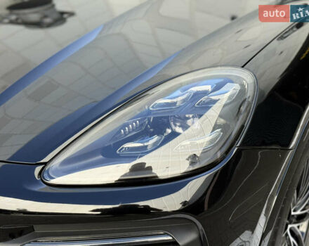 Чорний Порше Cayenne, об'ємом двигуна 2.9 л та пробігом 60 тис. км за 73500 $, фото 2 на Automoto.ua