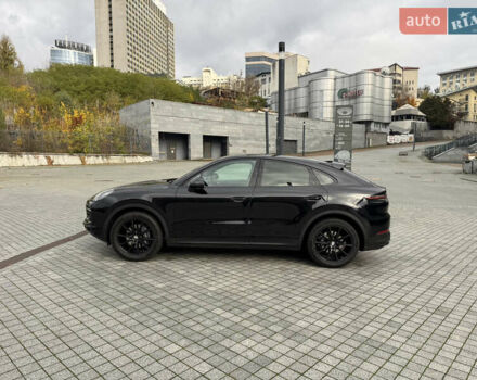 Черный Порше Каен, объемом двигателя 3 л и пробегом 35 тыс. км за 81999 $, фото 3 на Automoto.ua