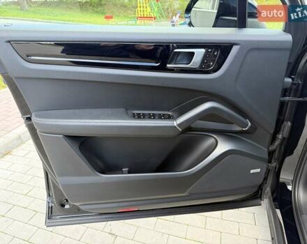 Порше Cayenne 2021 у Львові на Automoto.ua Чорний Порше Cayenne, об'ємом двигуна 3 л та пробігом 102 тис. км за 69500 $, фото 14 на Automoto.ua