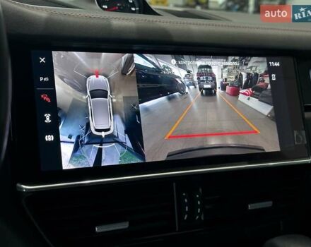 Черный Порше Каен, объемом двигателя 4 л и пробегом 34 тыс. км за 95000 $, фото 24 на Automoto.ua