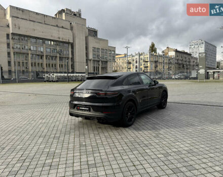 Черный Порше Каен, объемом двигателя 3 л и пробегом 35 тыс. км за 81999 $, фото 6 на Automoto.ua