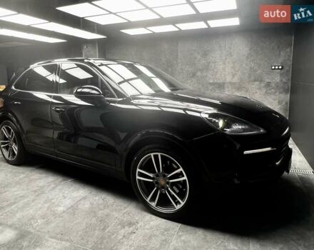 Черный Порше Каен, объемом двигателя 3 л и пробегом 63 тыс. км за 79300 $, фото 3 на Automoto.ua
