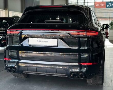 Черный Порше Каен, объемом двигателя 4 л и пробегом 34 тыс. км за 95000 $, фото 4 на Automoto.ua