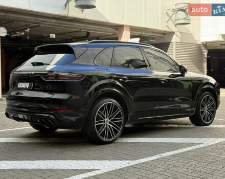 Чорний Порше Cayenne, об'ємом двигуна 2.9 л та пробігом 60 тис. км за 73500 $, фото 10 на Automoto.ua