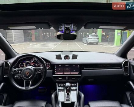 Чорний Порше Cayenne, об'ємом двигуна 2.89 л та пробігом 60 тис. км за 72990 $, фото 30 на Automoto.ua