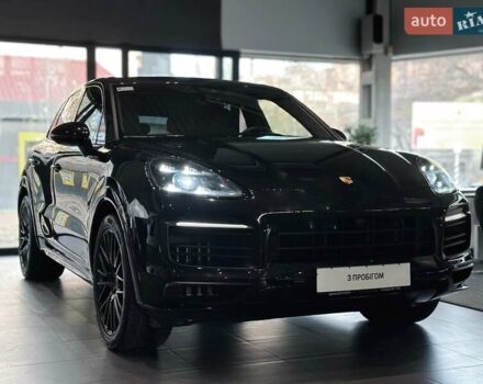 Черный Порше Каен, объемом двигателя 4 л и пробегом 34 тыс. км за 95000 $, фото 2 на Automoto.ua