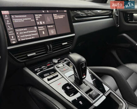 Черный Порше Каен, объемом двигателя 3 л и пробегом 63 тыс. км за 79300 $, фото 11 на Automoto.ua