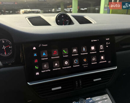 Чорний Порше Cayenne, об'ємом двигуна 2.9 л та пробігом 60 тис. км за 73500 $, фото 21 на Automoto.ua