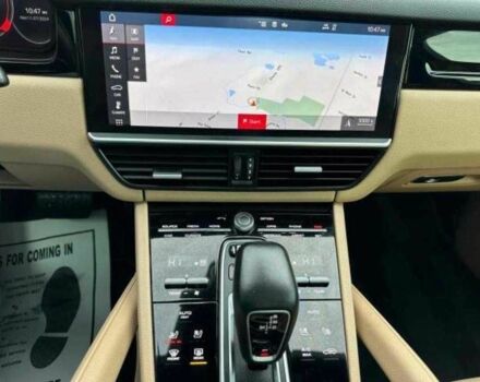 Чорний Порше Cayenne, об'ємом двигуна 3 л та пробігом 31 тис. км за 55500 $, фото 4 на Automoto.ua