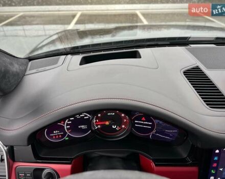 Черный Порше Каен, объемом двигателя 4 л и пробегом 57 тыс. км за 109900 $, фото 80 на Automoto.ua