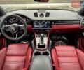 Черный Порше Каен, объемом двигателя 4 л и пробегом 57 тыс. км за 109900 $, фото 74 на Automoto.ua