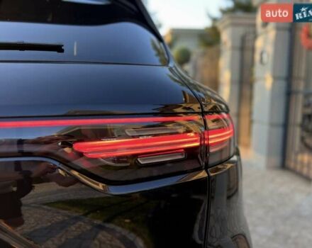 Чорний Порше Cayenne, об'ємом двигуна 4 л та пробігом 21 тис. км за 88000 $, фото 18 на Automoto.ua