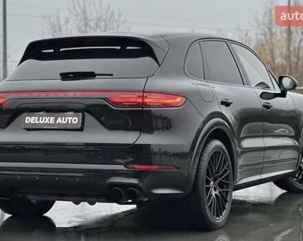 Черный Порше Каен, объемом двигателя 4 л и пробегом 57 тыс. км за 109900 $, фото 34 на Automoto.ua