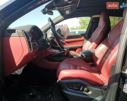 Чорний Порше Cayenne, об'ємом двигуна 3 л та пробігом 36 тис. км за 30000 $, фото 7 на Automoto.ua