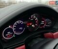 Черный Порше Каен, объемом двигателя 4 л и пробегом 57 тыс. км за 109900 $, фото 61 на Automoto.ua