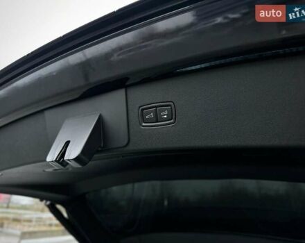 Черный Порше Каен, объемом двигателя 4 л и пробегом 57 тыс. км за 109900 $, фото 38 на Automoto.ua