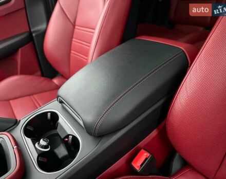 Черный Порше Каен, объемом двигателя 4 л и пробегом 57 тыс. км за 109900 $, фото 59 на Automoto.ua