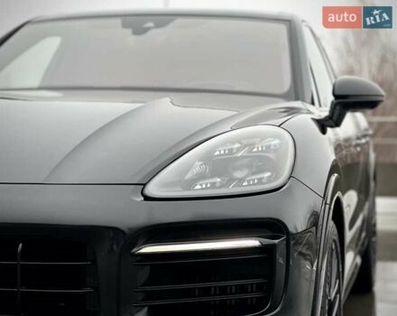 Черный Порше Каен, объемом двигателя 4 л и пробегом 57 тыс. км за 109900 $, фото 6 на Automoto.ua