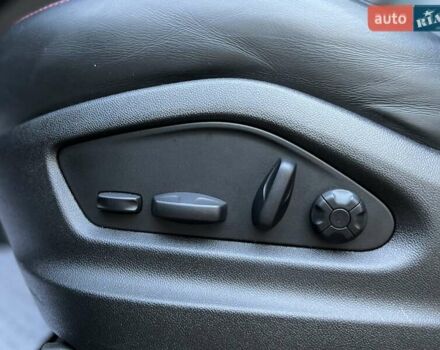 Чорний Порше Cayenne, об'ємом двигуна 4 л та пробігом 21 тис. км за 88000 $, фото 24 на Automoto.ua