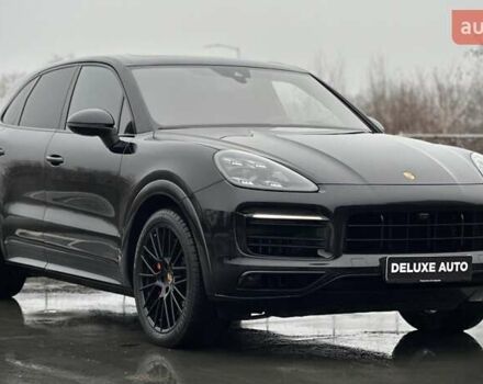 Черный Порше Каен, объемом двигателя 4 л и пробегом 57 тыс. км за 109900 $, фото 2 на Automoto.ua