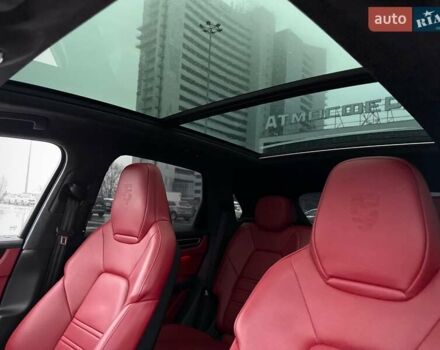 Черный Порше Каен, объемом двигателя 4 л и пробегом 57 тыс. км за 109900 $, фото 52 на Automoto.ua