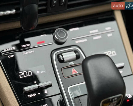 Порше Cayenne 2022 у Києві на Automoto.ua Чорний Порше Cayenne, об'ємом двигуна 3 л та пробігом 50 тис. км за 92000 $, фото 17 на Automoto.ua