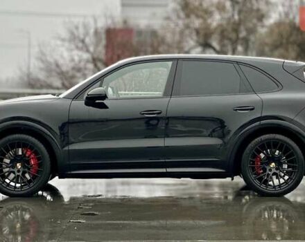 Черный Порше Каен, объемом двигателя 4 л и пробегом 57 тыс. км за 109900 $, фото 1 на Automoto.ua