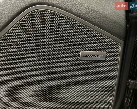 Чорний Порше Cayenne, об'ємом двигуна 3 л та пробігом 64 тис. км за 101020 $, фото 56 на Automoto.ua