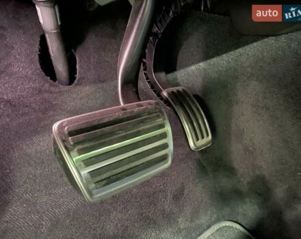 Чорний Порше Cayenne, об'ємом двигуна 3 л та пробігом 64 тис. км за 101020 $, фото 24 на Automoto.ua