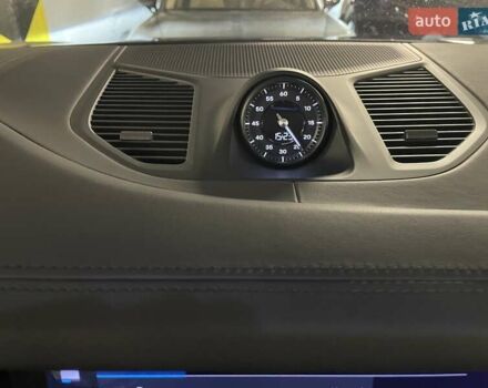 Чорний Порше Cayenne, об'ємом двигуна 3 л та пробігом 64 тис. км за 99446 $, фото 50 на Automoto.ua