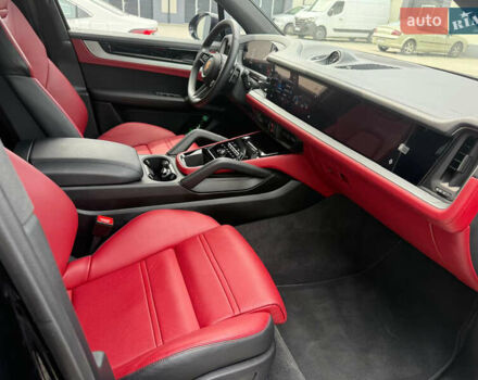 Чорний Порше Cayenne, об'ємом двигуна 4 л та пробігом 20 тис. км за 144999 $, фото 10 на Automoto.ua