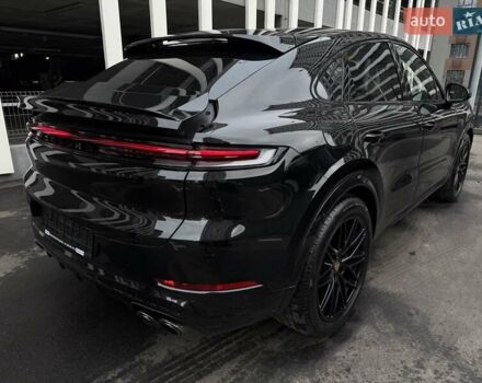 Чорний Порше Cayenne, об'ємом двигуна 3 л та пробігом 19 тис. км за 159555 $, фото 48 на Automoto.ua