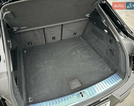 Черный Порше Каен, объемом двигателя 4 л и пробегом 18 тыс. км за 175000 $, фото 41 на Automoto.ua