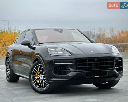 Черный Порше Каен, объемом двигателя 4 л и пробегом 18 тыс. км за 175000 $, фото 19 на Automoto.ua
