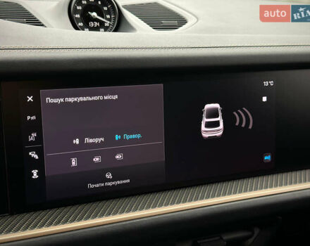 Черный Порше Каен, объемом двигателя 4 л и пробегом 18 тыс. км за 175000 $, фото 90 на Automoto.ua