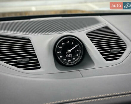 Черный Порше Каен, объемом двигателя 4 л и пробегом 18 тыс. км за 175000 $, фото 86 на Automoto.ua