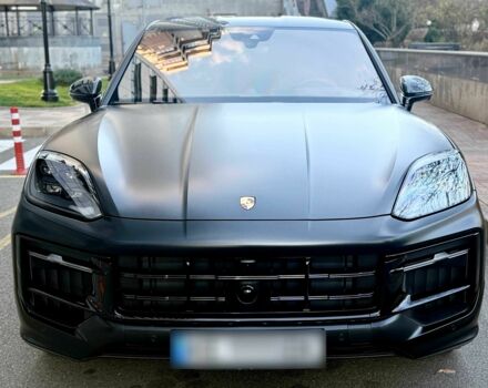 Чорний Порше Cayenne, об'ємом двигуна 4 л та пробігом 5 тис. км за 210000 $, фото 2 на Automoto.ua