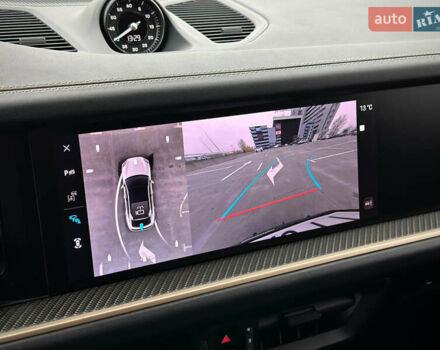 Черный Порше Каен, объемом двигателя 4 л и пробегом 18 тыс. км за 175000 $, фото 96 на Automoto.ua