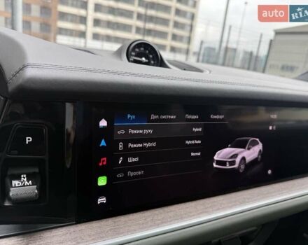 Чорний Порше Cayenne, об'ємом двигуна 3 л та пробігом 19 тис. км за 159555 $, фото 20 на Automoto.ua