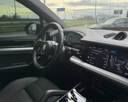 Черный Порше Каен, объемом двигателя 3 л и пробегом 20 тыс. км за 147000 $, фото 36 на Automoto.ua