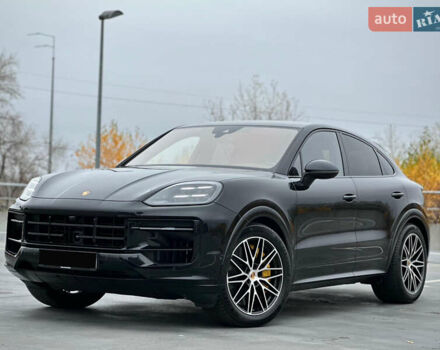 Черный Порше Каен, объемом двигателя 4 л и пробегом 18 тыс. км за 175000 $, фото 6 на Automoto.ua