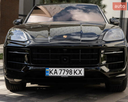 Черный Порше Каен, объемом двигателя 3.98 л и пробегом 17 тыс. км за 177999 $, фото 1 на Automoto.ua