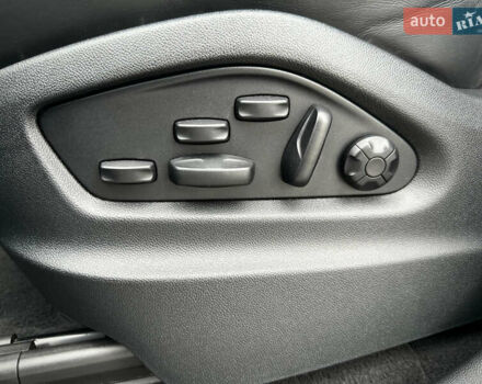 Черный Порше Каен, объемом двигателя 4 л и пробегом 18 тыс. км за 175000 $, фото 47 на Automoto.ua